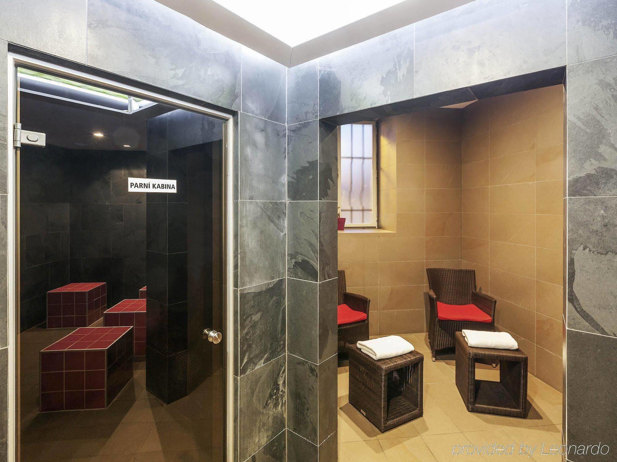 Mercure Center Hotel 4*